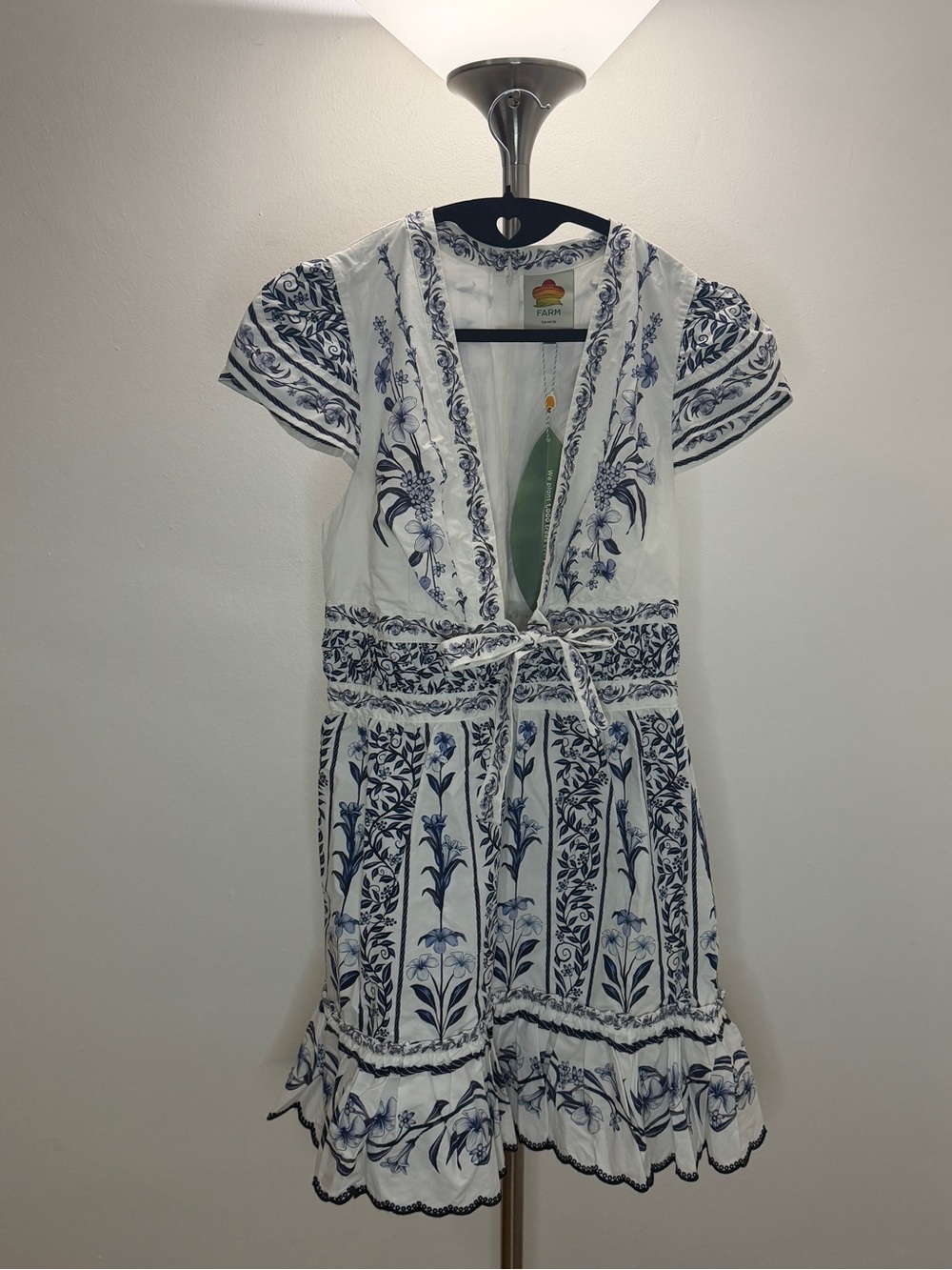 BNWT Farm Rio Off-White Flowers Arch Ruffled Mini Dress - Picture 7 of 10